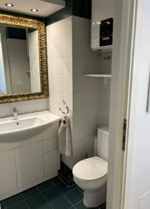 Appartements Studio with access to pool : photos des chambres