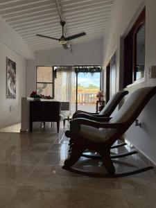 hostal orquideas de auri