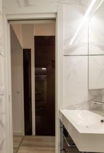 Madrid Cozy & Minimal Seasonal