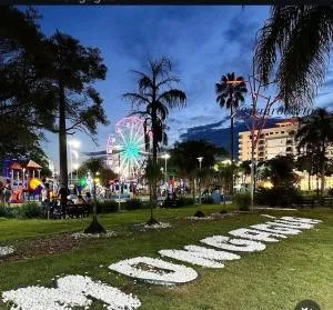 Apê beach - 伊塔尼亚恩