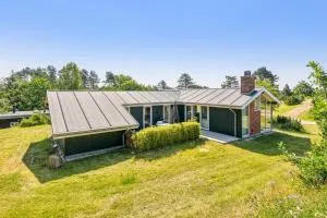 Cozy House On Helgenæs With Sea View - Ørby
