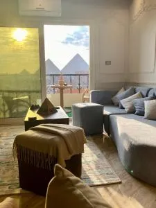 ZLATO Pyramids View Tours & Apartments - Al Kawm al Akhḑar