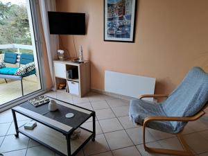 Appartements Appartement cosy pres de la plage avec balcon, Wi-Fi et parking – Saint-Jean-de-Monts - FR-1-323-508 : photos des chambres