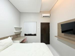 Griya Banyuanyar Syariah Near Graha Saba Buana Mitra RedDoorz