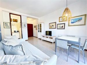 Apartment near Porto Santa Margherita Beach