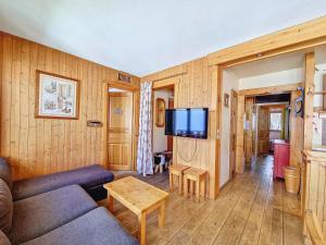 Appartements La Clusaz: Appartement 2 ch, 6 pers, WiFi, Animaux acceptes - FR-1-818-43 : photos des chambres
