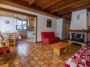 Appartements La Clusaz : Apt 10 pers, terrasse, wifi, animaux ok - FR-1-818-48 : photos des chambres