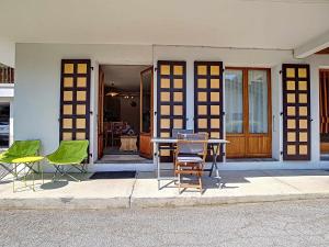 Appartement cosy, terrasse sud, animaux admis - FR-1-818-72