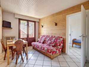 Appartements La Clusaz : Appartement pour 4 pers, Animaux admis, Balcon et Parking - FR-1-818-91 : photos des chambres