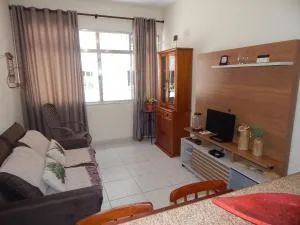 Apartamento na Praia do Forte 2 minutos a pé - Škorak