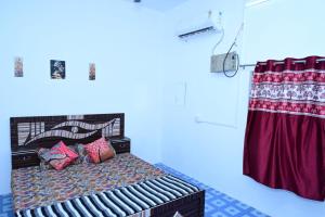 J aviral home stay