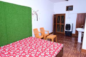 J aviral home stay
