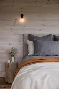 Black Cockatoo Coorabell