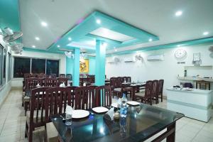 Santiniketan hotel and resort !! ON Beach Family Resort !!