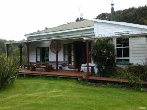 The Innlet, Country Apartments and Cottages - Pakawau