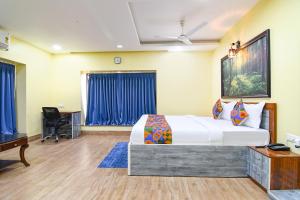 FabHotel Prime Familto - Near Bisarjan Ghat