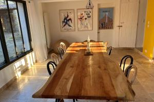 Maisons de vacances Beautiful Property Isle-sur-la-Sorgue : photos des chambres