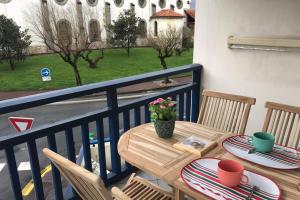 Maisons de vacances Bright T3 with ocean view and parking lot - Hendaye : photos des chambres