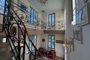 Maisons de vacances Magnificent Bourgeois House Renovated with Elegance and Art Deco Style : photos des chambres