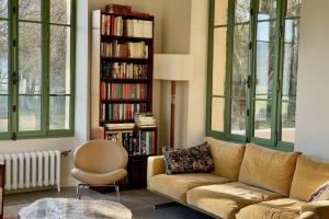 Maisons de vacances Magnificent Bourgeois House Renovated with Elegance and Art Deco Style : photos des chambres