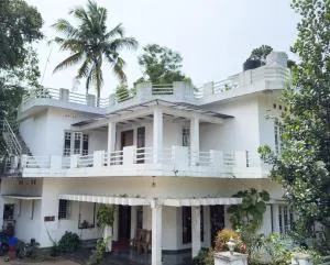 Alby's Homestay Arthunkal - Vayalār