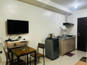Condo Studio unit - Casa Mira Towers Labangon