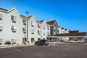 Country Inn & Suites by Radisson, Watertown, SD - Cavour