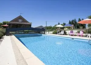 Charmante maison en pierre avec piscine pour 6 - Salignac Eyvigues
