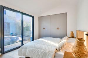 Maisons de vacances 6 adultes et 2 enfants - piscine et acces plage direct : photos des chambres