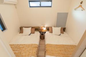 RIAUS 新築一軒家貸切 最大6名 family歓迎 空港や観光地直通