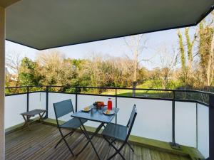 Appartements -BIRDY- chaleureux T2, renove avec parking : photos des chambres