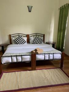 Pristine Stay by LexStays