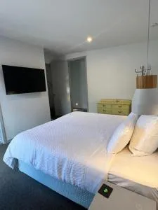 Golden Hour Villa - Gibbston