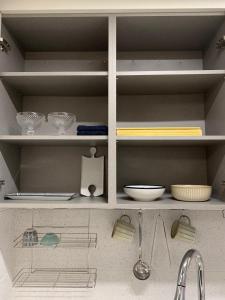 Center city view Apartment private house Basic for 2 people City Airport 7 minutes Recently renewed