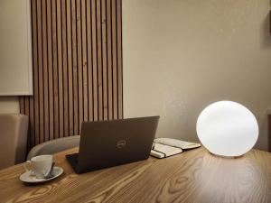 Au Faubourg -Old City - Lake & Canal 1 min