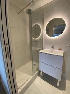 Appart'hotels Maison COLODGE - TREVOUX : photos des chambres