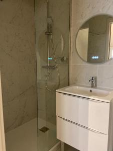 Appart'hotels Maison COLODGE - TREVOUX : photos des chambres