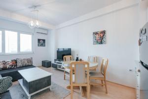 Right Choice Apartment