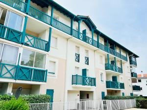 T2 avec piscine à Anglet Golf de Biarritz