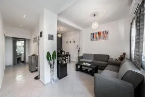 Ariadni Apartment Garden view - Mastambás