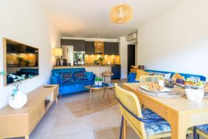 Appartements SELECT-soHOME- Appartement pour 3 personnes dans une residence neuve - Piscine et parking prive - SOLEA : photos des chambres