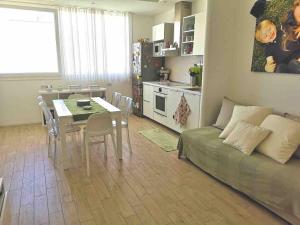 ZEN House Relaxation and peace steps from the sea