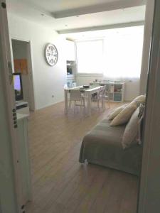 ZEN House Relaxation and peace steps from the sea