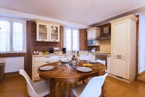 Appartements HEAVEN AP4440 By Riviera Holiday Homes : photos des chambres