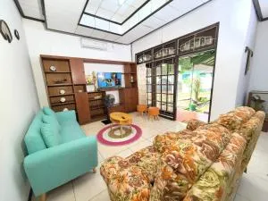 Omah Kumendaman Homestay Jogja - Timuran