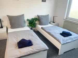 bookandstay24 Dietzenbach 2 Zimmerwohnung mit Balkon, Küche und Parkplatz-14