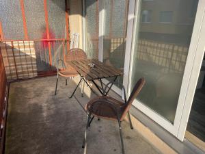 bookandstay24 Dietzenbach 2 Zimmerwohnung mit Balkon, Küche und Parkplatz-14