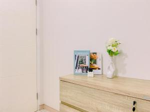 Comfort Stay 2BR Apartment at Springlake Summarecon Bekasi By Travelio