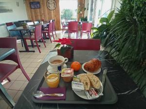 Hotels FastHotel Montpellier Ouest - Un Hotel FH Classic : photos des chambres