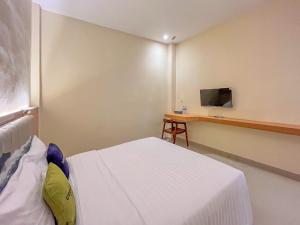 Urbanview near Sunrise Mall Mojokerto